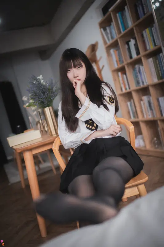 018.PINK – Sin Na Rin - Come Here Slaves 17
